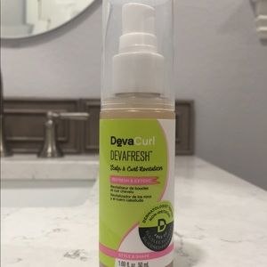 DevaCurl DevaFresh Scalp & Curl Revitalizer